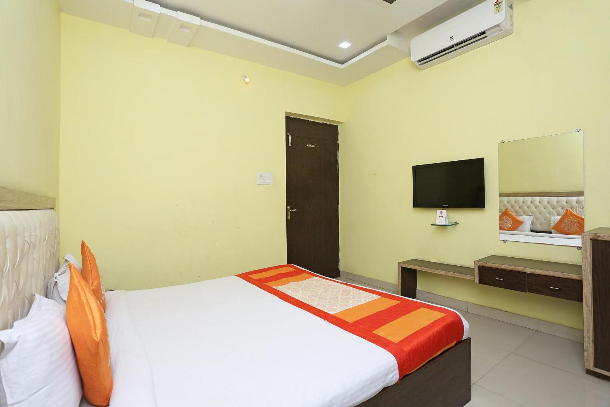 Collection O Hotel Pearl Rāipur Extérieur photo