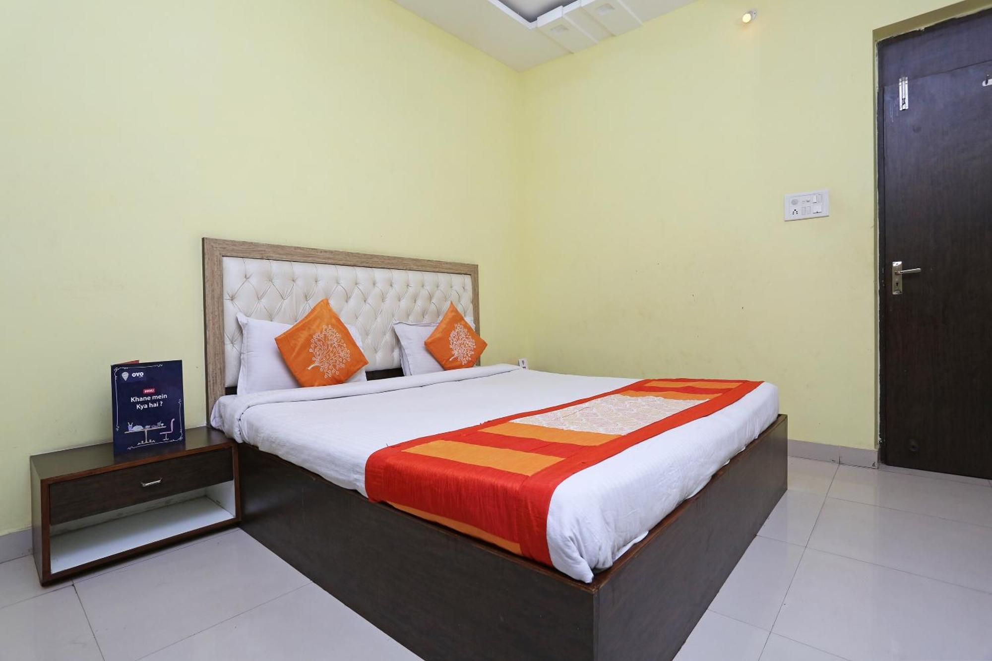 Collection O Hotel Pearl Rāipur Extérieur photo